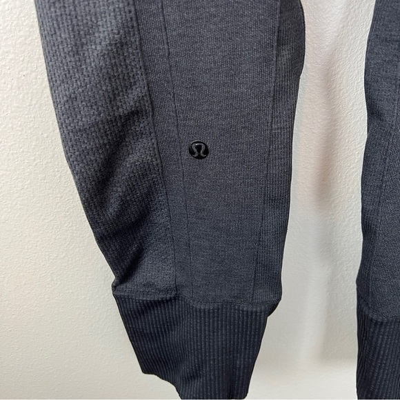 Lululemon Ebb To Street Pant Heathered Black - Picture 4 of 5